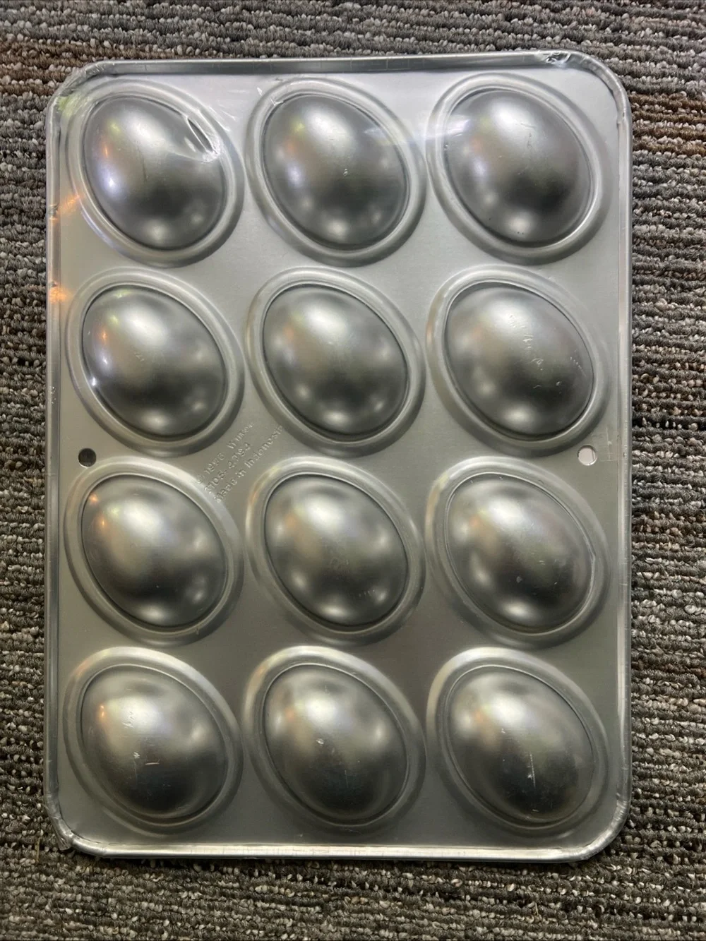 Vintage Wilton 1993 Petite Easter Egg Mold 2105 4794 NEW